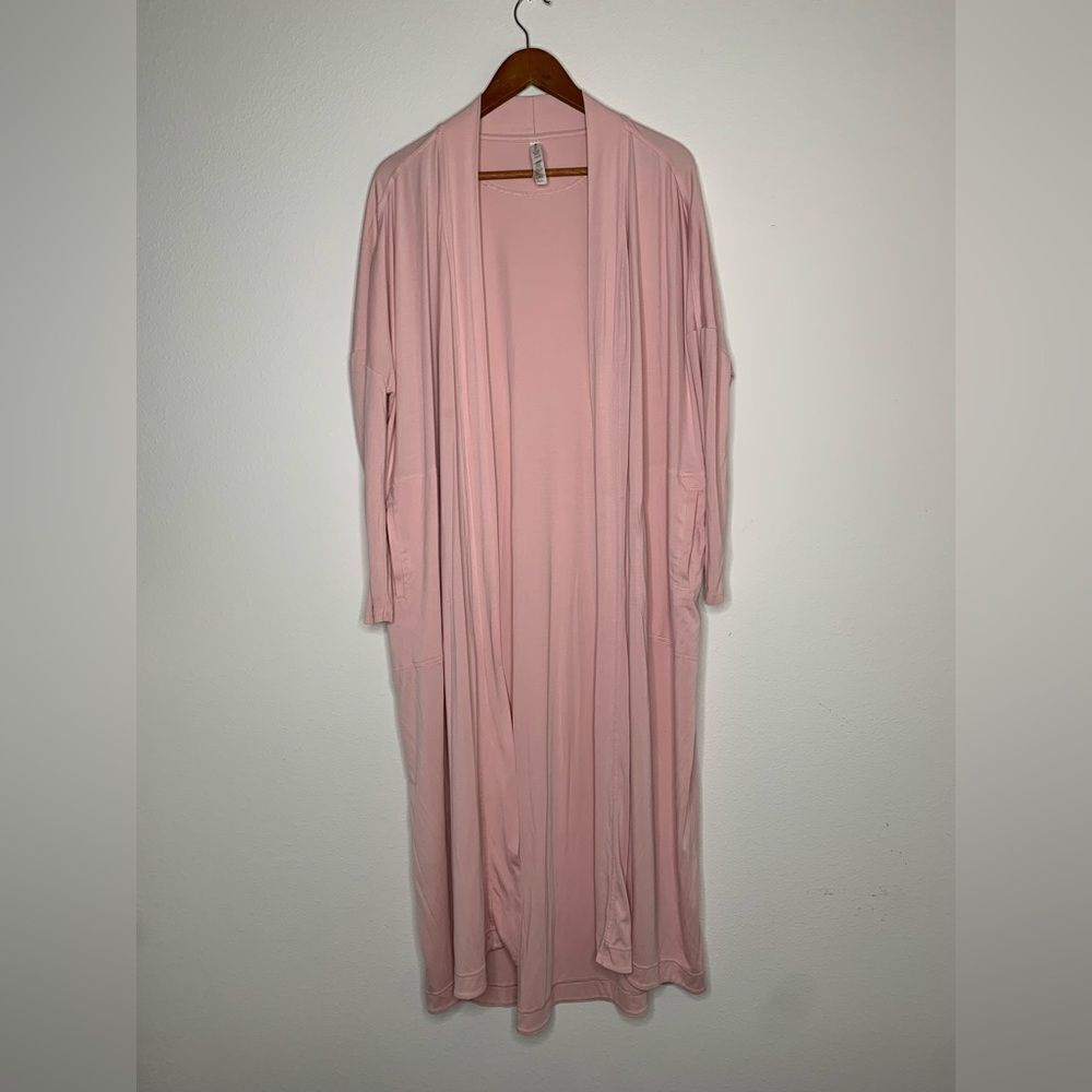 Athleta Luxury Pink Robe